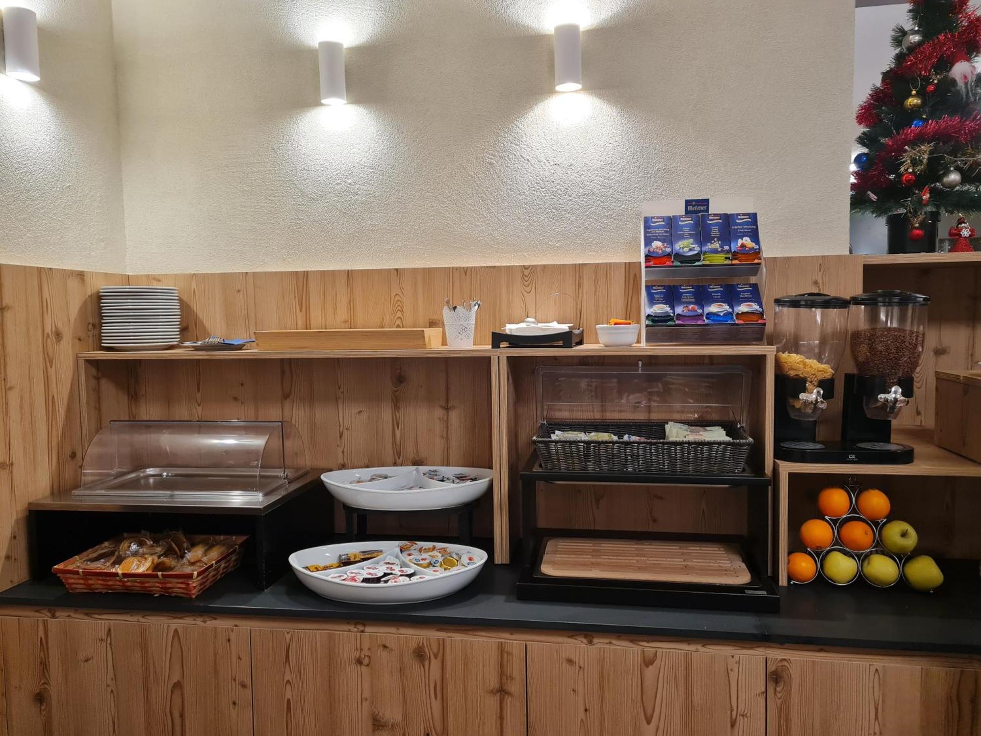 Hotel Ristorante Bucaneve San Martino  Bagian luar foto