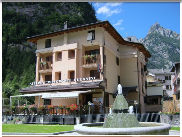 Hotel Ristorante Bucaneve San Martino  Bagian luar foto